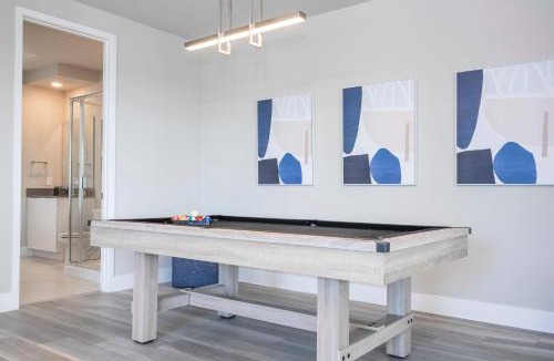 Reunion Apartment | Stylish 5BR Villa - Pool Table - Near Disney Parks