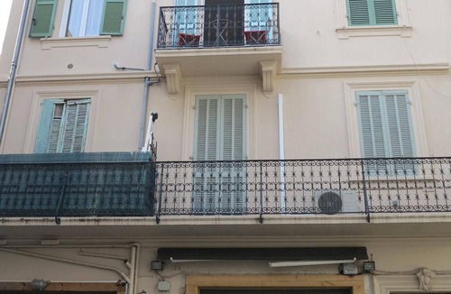 Cannes City Centre Apartment | Stylish and Modern 1 Bedroom Rue Florian