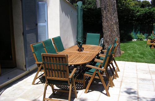 Cap-d'Antibes Villa | Stylish, Contemporary Villa heated pool, 10 mins walk to Beach