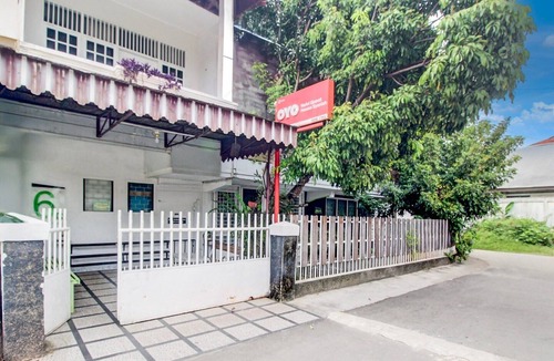 Padang House | Stylish Double Suite Escape with Free WiFi