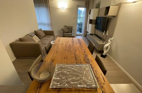 Riva del Garda Apartment | Stylish Downtown Apart close to the beach