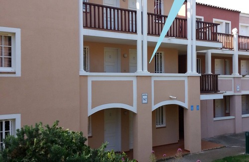 Le Dramont Apartment | Sublime ocean view Access to all swimming pools offered. Comfortable and clean