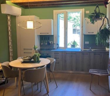 Schio Apartment | Sui tetti di Schio - Apartments guest house