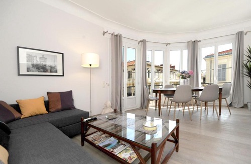 Nice City Centre Apartment | Suite Appartment La Buffa Five stars Holiday House