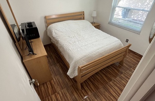 Ocoee House | Suite for rent 25 minutes from Disney and 20 minutes from UCF.