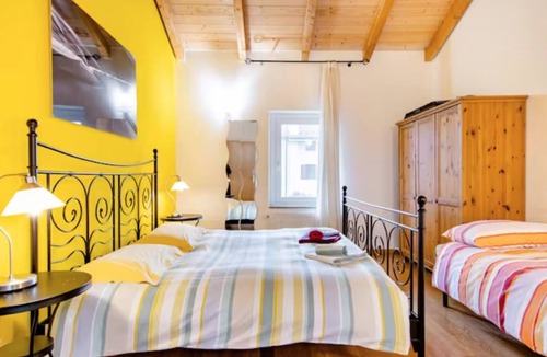 Udine Bed & Breakfast | Suite Yellow. Room