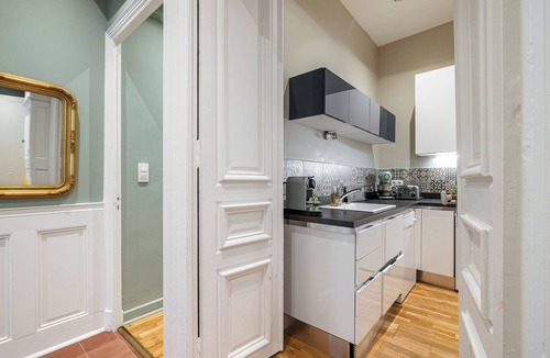 Lepante Quarter Apartment | SunlightProperties - GRACE - Family apartment in Nice centre - Sleeps 6+office