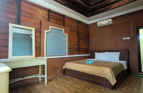 Karimunjava Hotel | Sunrise Sea Hill Cottages
