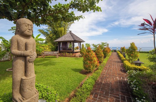 Banjartegehe Villa | ☀Sunset☀ Beachfront Dreamvilla Lovina with pool