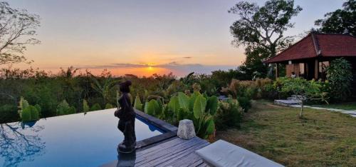 Mushroom Bay Hotel | Sunset Hill Lembongan