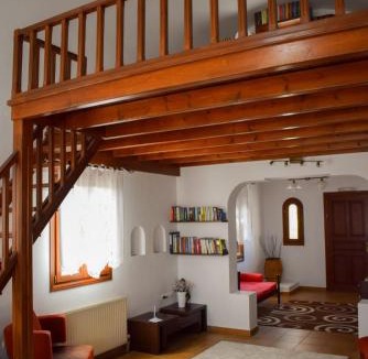 Karterados House | Sunshine house for 9, cozy set up,verandas, sea view.