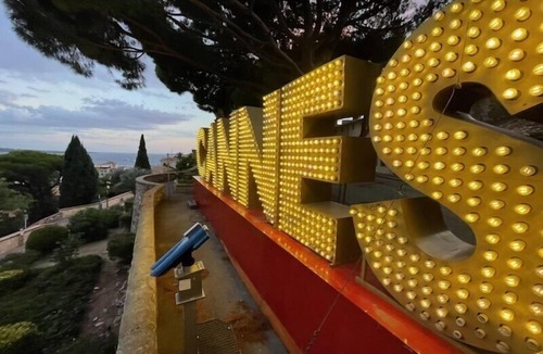 Prado - Republique Apartment | Super Cannes rental 3 * 2 to 4 pers 15 minutes walk from Center Clim Parking