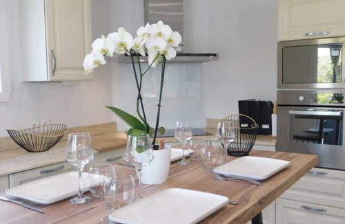 Biot House | Superb contemporary house. 5 minutes from GOLF , 15 m from BEACHES