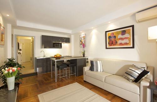 Juan-les-Pins Apartment | Superb designer apartment near the beaches, La Pinède in Juan Les Pins
