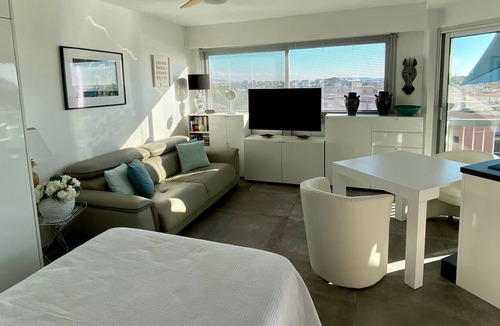 Mandelieu-La-Napoule Apartment | Superb studio close to the beach!