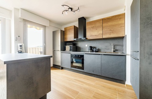 Saint Maurice Apartment | Superb T2 terrace with 180-degree sea view in a quiet location