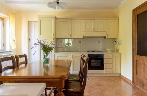 Lorenzana House | Superb "Tuscan" style cottage dominates a magical landscape, welcomes families.