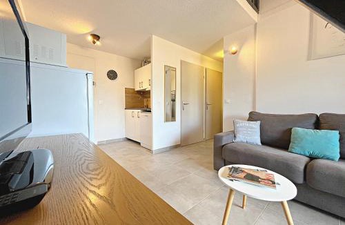 Theoule-Superieur Apartment | Superbe appartement 6 pers vue mer Côte d'azur