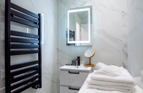 Nice City Centre Apartment | Superbe studio Plage/Promenade des Anglais 104