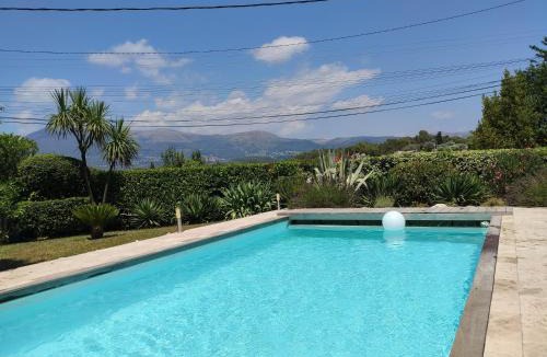 Les Maillans House | Superbe villa de charme avec piscine chauffée