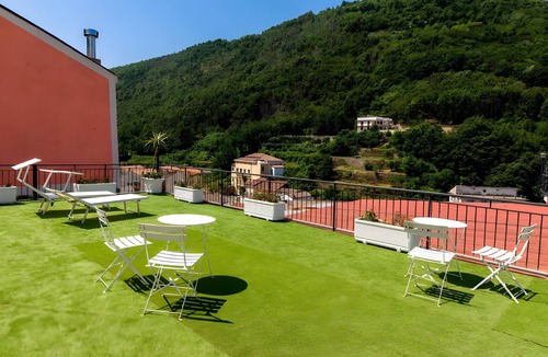 Marini Apartment | Superior Double Room with Shared Terrace, Wi-Fi, and Air Conditioning