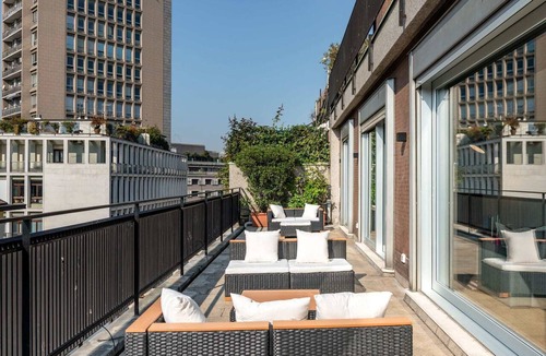 Milan Centre Apartment | Sweett | Duomo View I
