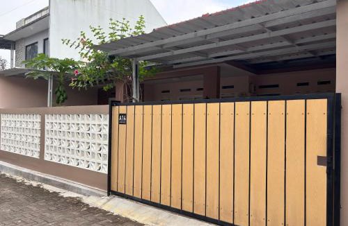 Cibodas House | SYARIAH - Beautiful 3BR Home - 8 min from Centre by Sakura