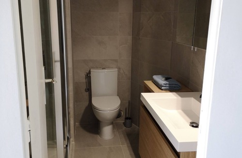 Liberation Apartment | T1 Nice Center 30m² Wifi Bright calm 2 steps from the streetcar stop