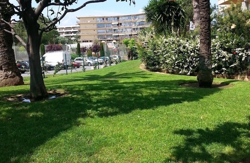 Saint-Laurent-du-Var Apartment | T2 4th floor SOUTH WEST air conditioning swimming pool secure garage