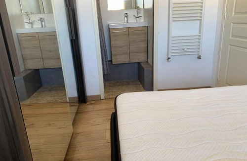 Plaine de la Brague Apartment | T2 - Au Calme - Vue mer - 3 min à pied de la plage