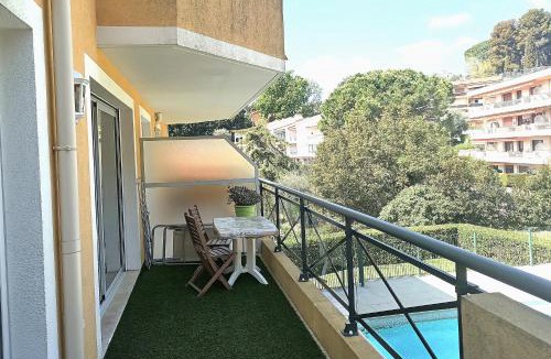 Vence Apartment | T2 clim piscine tout équipé au calme