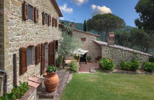 Gaiole in Chianti Villa | Tenuta Altaluce