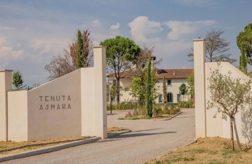 San Miniato Basso House | Tenuta Asmara Luxury Resort: Suite with Pool View
