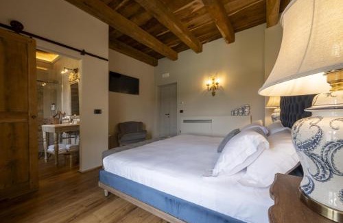 Monforte d'Alba Resort | Tenuta Bussia - Wine Relais & Spa
