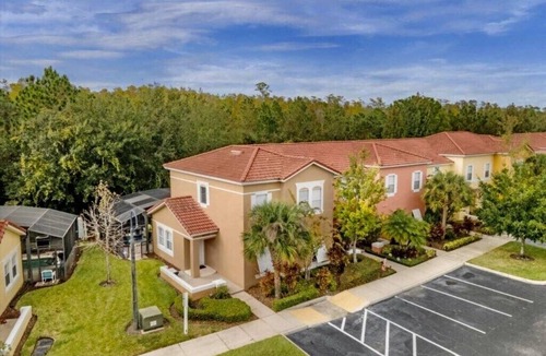 Lake Berkley House | Terra verde resort 4brs/3bth cozy Townhome