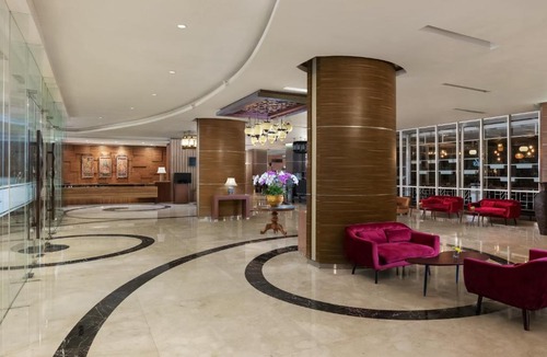 Mlati Hotel | The Alana Yogyakarta Hotel and Convention Center