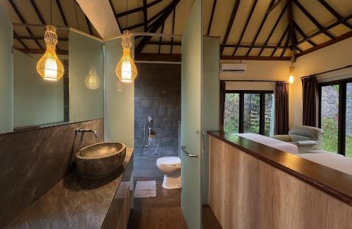 Oro Oro Ombo Hotel | The Batu Hotel & Villas