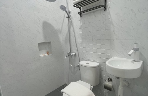 Temukus Hotel | The Cabin Hotel Lovina Bali