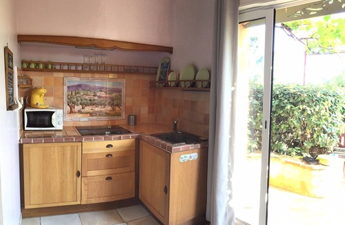 Saint-Raphael House | The calm of the forest, just minutes from the sea