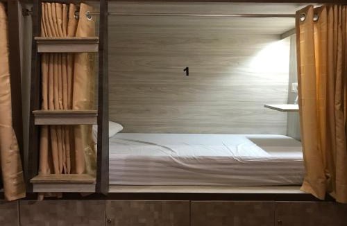 Pontianak Hostel | The Colour Hostel