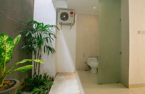 Tuban Hotel | The Diana Suite Tuban