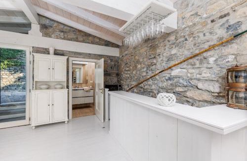 Blevio Apartment | The dock of Villa Sardagna