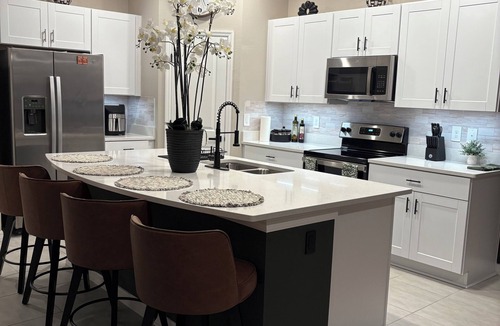 Poinciana House | The Florida Escape