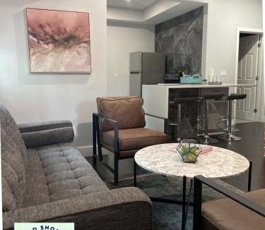Sanford Apartment | The Front Porch