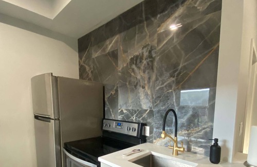 Sanford Apartment | The Front Porch