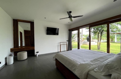 Kaliasem Villa | The Guest House at Villa Vespa
