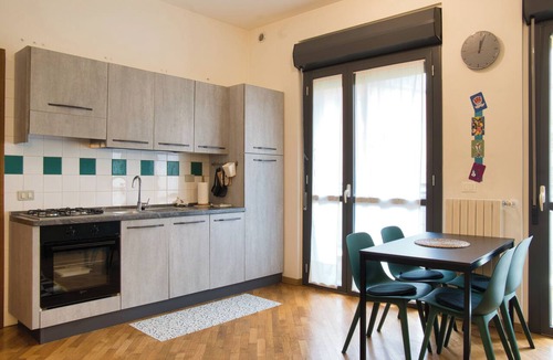 Lecco Apartment | The Lake Whale - One Bedroom Apartment, Sleeps 4