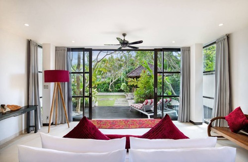 Kuta Selatan Villa | The Lookout Villa Jimbaran