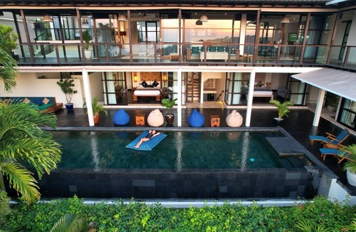 Kuta Selatan Villa | The Lookout Villa Jimbaran