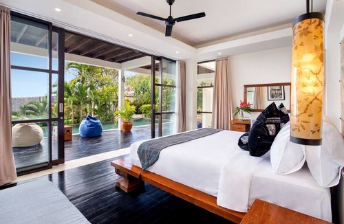 Kuta Selatan Villa | The Lookout Villa Jimbaran